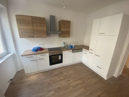 ERSTBEZUG - helle, freundliche 2 Wohnung