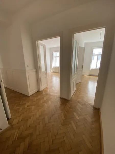 Repräsentatives Altbau - BÜRO in der Schottenfeldgasse