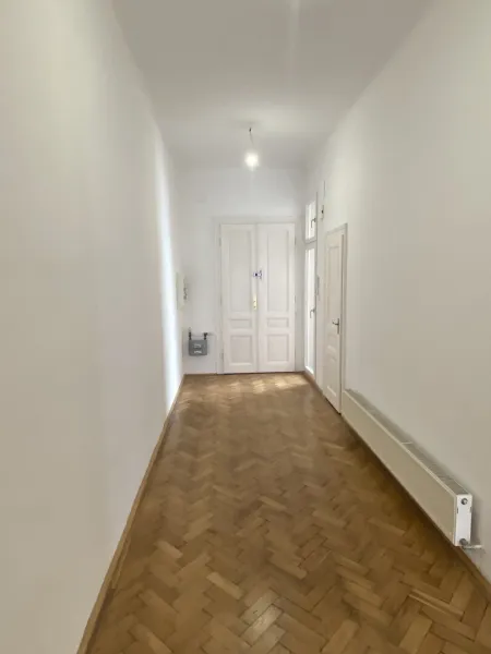 Repräsentatives Altbau - BÜRO in der Schottenfeldgasse
