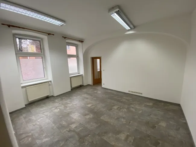 BÜRO - Nähe AKH - Bild