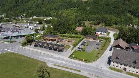 Grundstück mit großen Möglichkeiten direkt an der A9