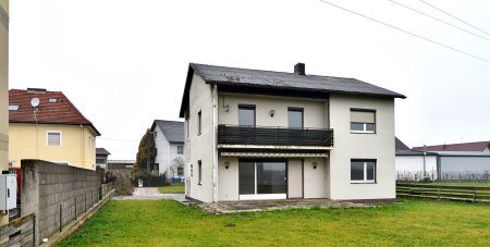 ++ RARITÄT ++ Lagerhallen mit 2 Bürohäusern in Bestlage!