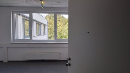 SUPER Sommer-Aktion: 206 m² Büro bzw.Ordination für NUR € 9,--/m² Miete im Monat!
