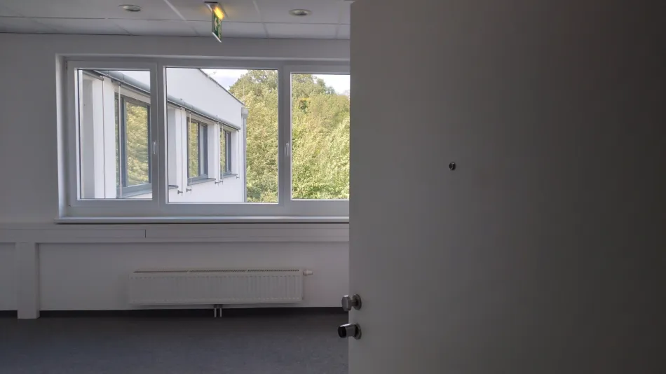 Spätsommer-Aktion: 206 m² Büro bzw. Ordinations um nur € 9,--/m² Miete monatlich! - Bild