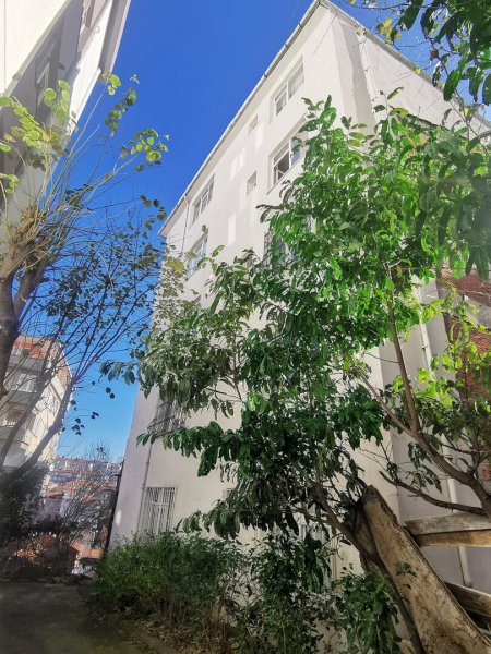 Istanbul - Frisch sanierte Wohnung in einem der schönsten Stadtteile - 5 Gehminuten Einkaufszentrum Cevahir