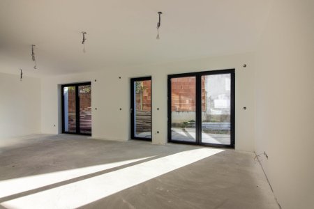 Doppelhaushälfte mit Garten - Schlüsselfertig - Neubau