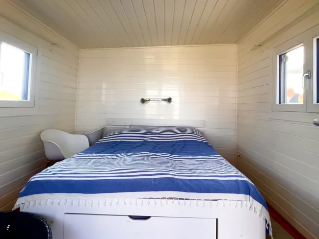 Schlafzimmer in Hütte 1