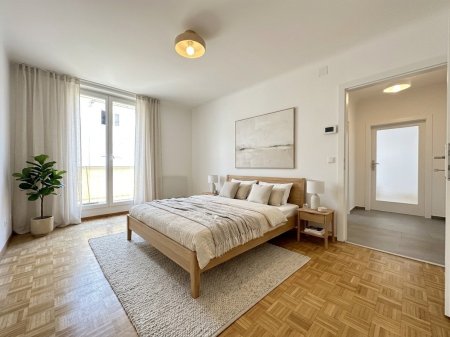 GENERALSANIERTE 2 ZIMMERWOHNUNG - SCHLOSS BELVEDERE