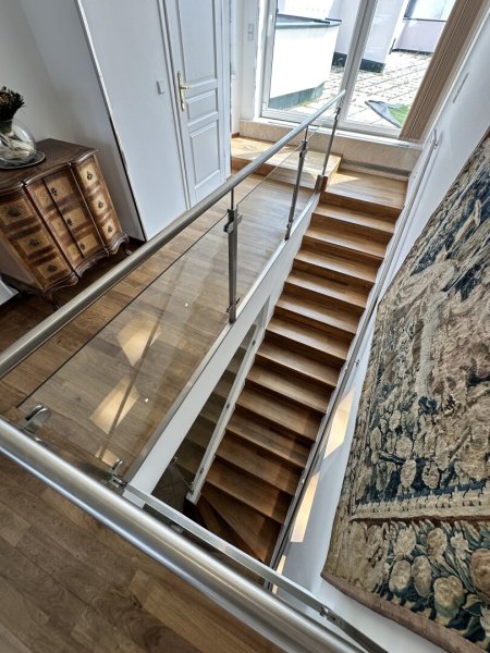260m2 - EXKLUSIVE DACHGESCHOSSWOHNUNG AUF ZWEI EBENEN UND SEHR GROSSER DACHTERRASSE