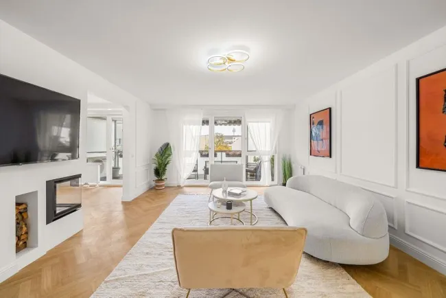 DESIGNER APARTMENT MIT PRIVATER SAUNA - Bild