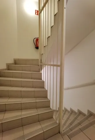MÖBLIERTE 3 ZIMMER MIETWOHNUNG IM 8. BEZIRK - Bild