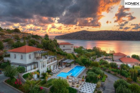 GRC - Luxuriöse Villa an der Mittelmeerküste auf Kreta