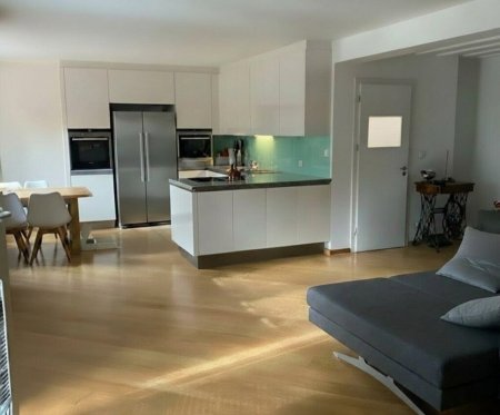 PREISWERT - Top SANIERTE sonnige 4 Zimmer Wohnung mit Loggia, Klima & Parkblick
