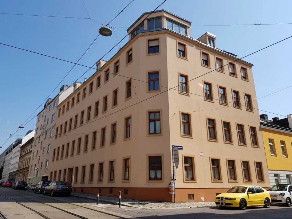 Unbefristet vermietete Wohnung im sanierten Altbau mit Lift - nähe Elterleinplatz - Titelbild