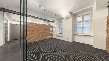 Exklusives Büro-Ensemble Top-Lage nahe Schottentor – 10 vielseitige Räume