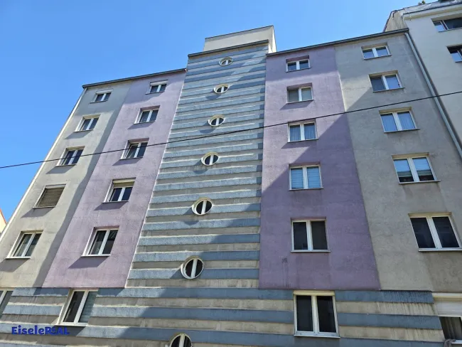 Top Wohnung - sehr gepflegt - zzgl. Garagenplatz - Titelbild