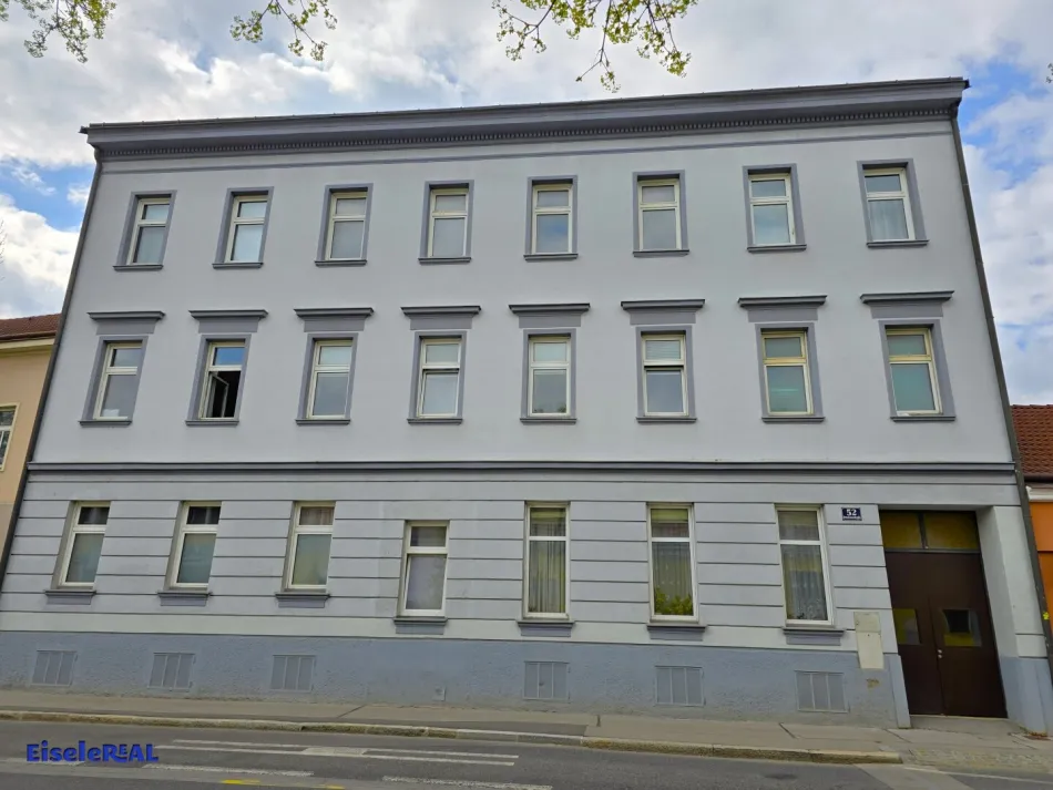 ALTBAU-ZINSHAUS IN Schwechat!! - Titelbild