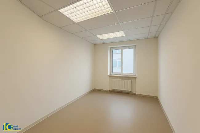 Raum 3 nach Renovierung KI