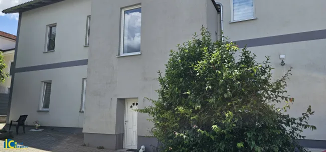 Ruhige Wohnlage, Einbahnstraße in Richtung Einkaufszentrum