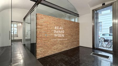 Exklusives Büro-Ensemble in Top-Lage nahe Schottentor – 10 vielseitige Räume