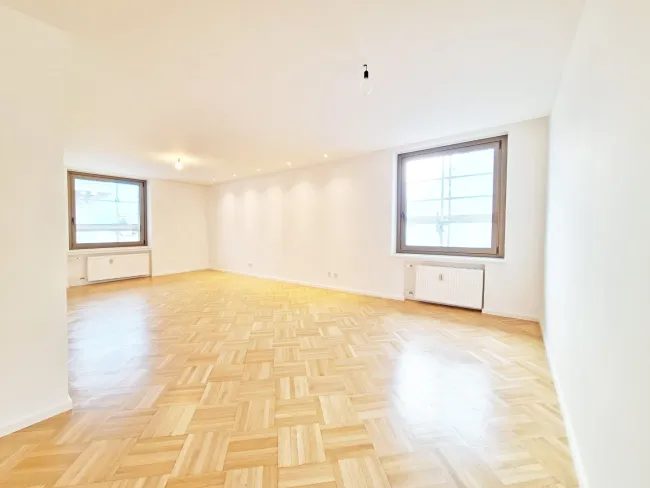 Erstbezug: Ein modernes Zuhause mitten in der Stadt - Bild