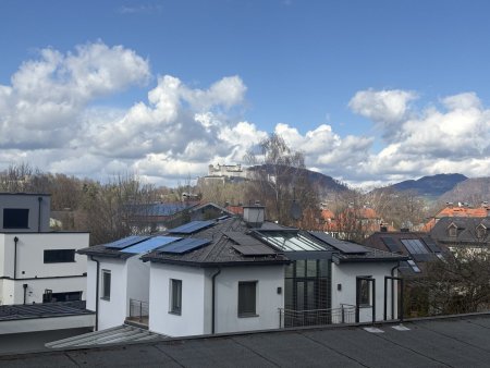 Blick auf den Mönchsberg