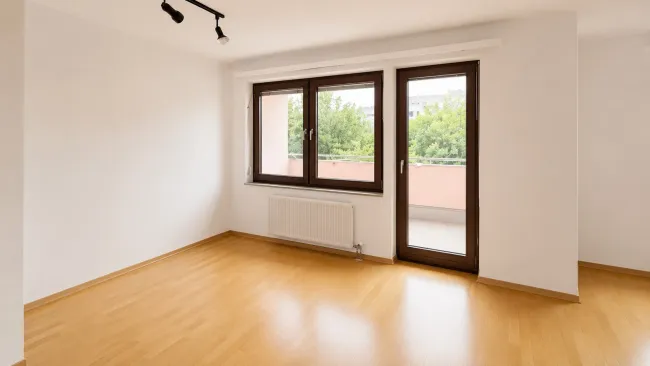 Wohnen mit hervorragender Infrastruktur – helle 1-Zimmer-Wohnung mit Tiefgaragenstellplatz - Titelbild