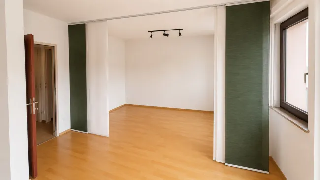 Wohnen mit hervorragender Infrastruktur – helle 1-Zimmer-Wohnung mit Tiefgaragenstellplatz - Bild