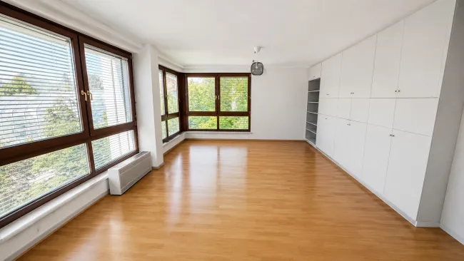 Sonnige 1-Zimmer-Wohnung in exklusiver Wohnlage nahe Hilmteich - Titelbild