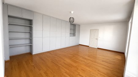 Sonnige 1-Zimmer-Wohnung in exklusiver Wohnlage nahe Hilmteich