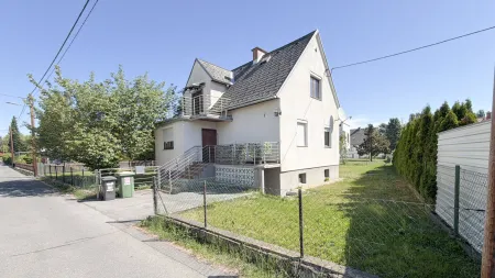 Charmantes Bestandsobjekt auf sonnigem Grundstück mit Ausbaupotenzial, Liebenau-Graz