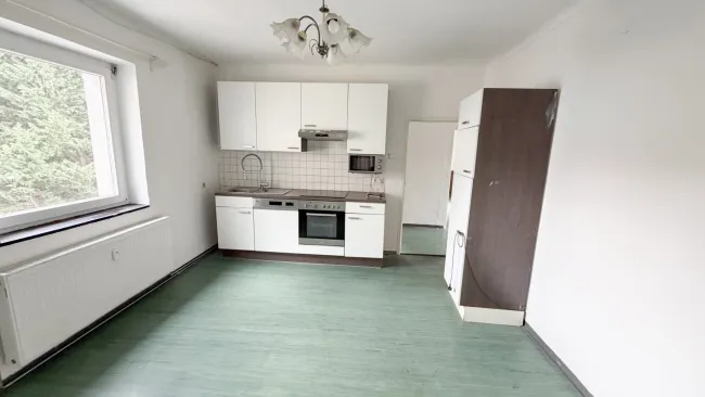Zentral gelegene 3-Zimmer-Wohnung mit Terrasse – auch als WG geeignet - Titelbild