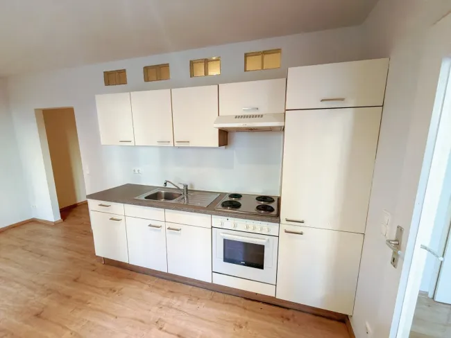 Vermietete 2-Zimmer-Wohnung im Zentrum – ideal für Investoren - Bild