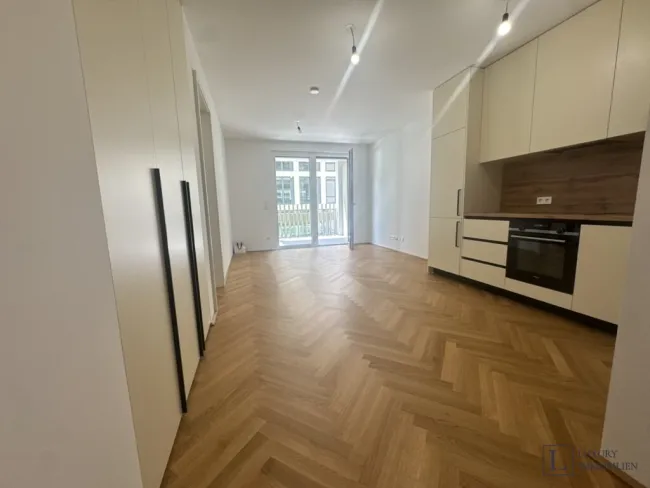 *Erstbezug* Moderne 2-Zimmer-Wohnung mit Balkon in bester Lage - Bild