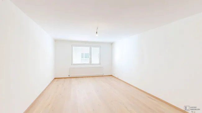 Großzügige, sanierte 3,5-Zimmer-Wohnung mit perfekter Infrastruktur und durchdachtem Grundriss - Titelbild