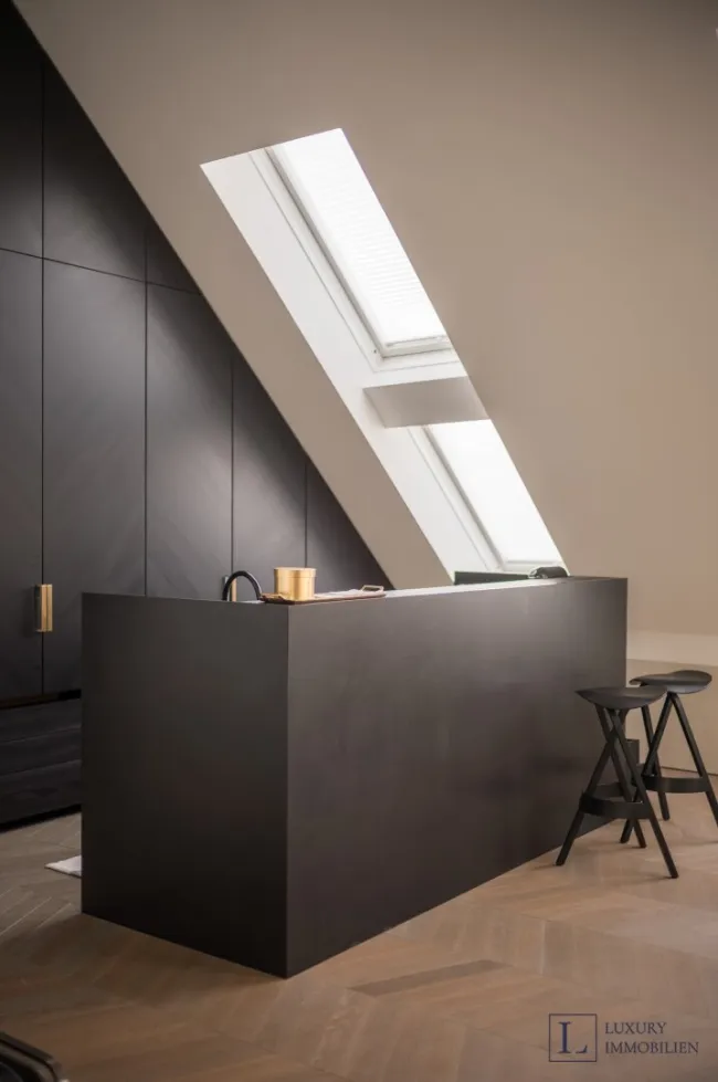 Luxus-Penthouse auf höchstem Niveau // Pack your bags and move in // Ikonisches Design trifft Wiener Spitzenlage - Bild
