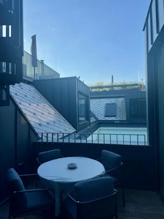 Luxus-Penthouse auf höchstem Niveau // Pack your bags and move in // Ikonisches Design trifft Wiener Spitzenlage - Bild