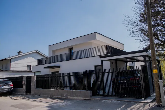Edle Luxus-Villa am Fuße des Ölbergs - NEUBAU - Bild