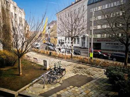 Attraktive Büro- oder Praxisfläche im Herzen des 5. Bezirks INKL. PARKPLATZ