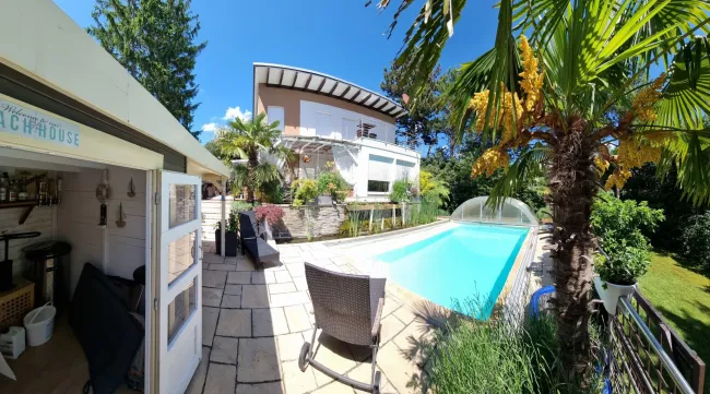 Exklusives Wohnerlebnis mit vielen Highlights - machen Sie Urlaub in Ihrem Haus im Wienerwald - Titelbild