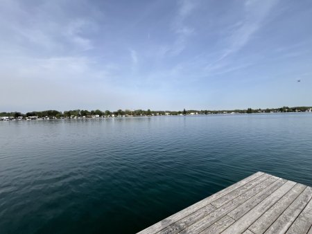 Sommer am See - Wohnen am Wasser - Ferienhaus mit Garten