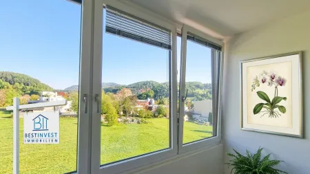 Ausblick, Balkon & Wintergarten & Lift