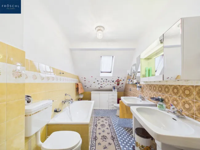 Baderzimmer im OG