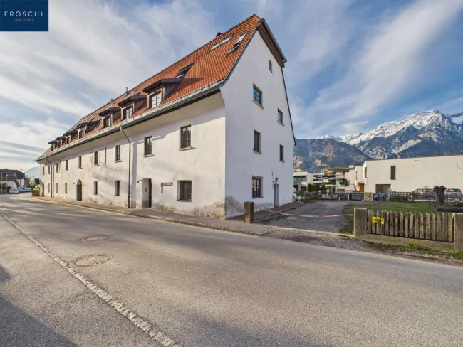 Hausansicht mit der Nordkette im HIntergrund