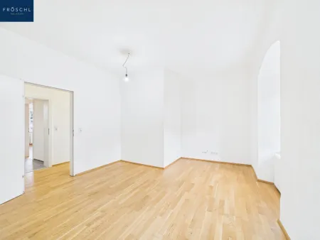 T14 - Blick ins Schlafzimmer