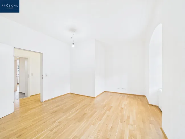 T14 - Blick ins Schlafzimmer