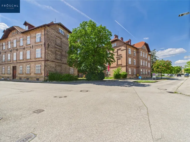 Straßenansicht Objekt Werksgasse 10 und 8