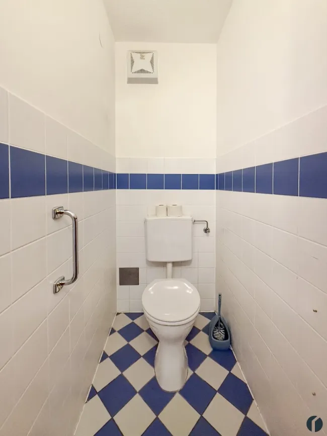 Separates WC