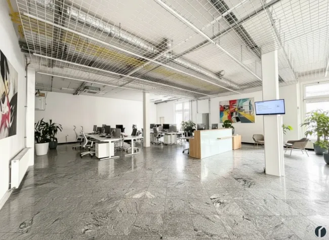 Beispiel Büro (KI_bearbeitet)