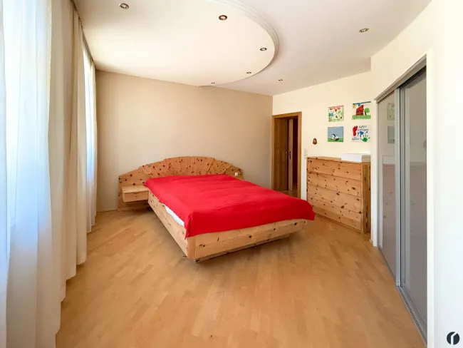 Schlafzimmer im EG